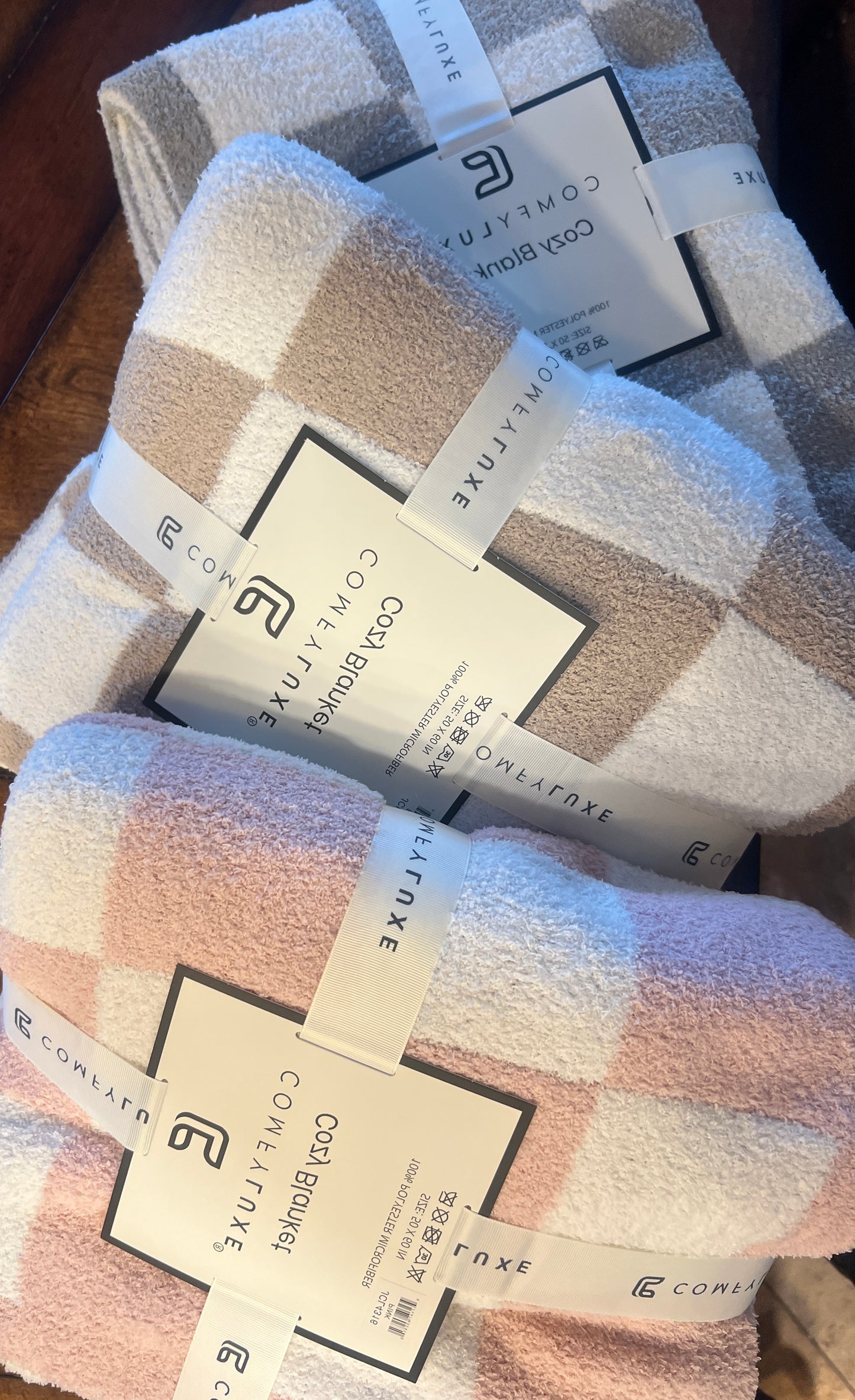 Checkered Throw Blanket